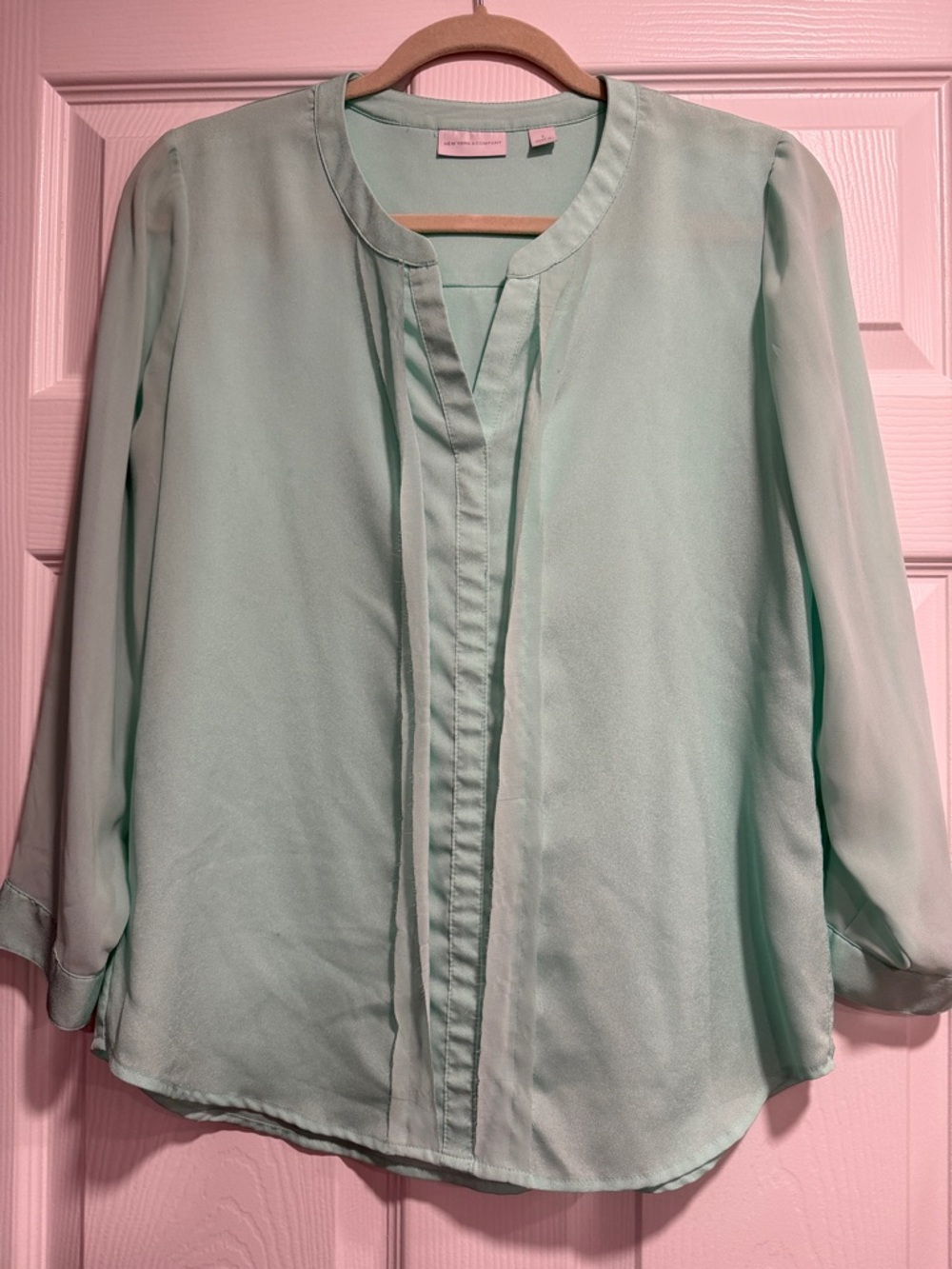 New York & Company Mint Green Split-Neck Blouse
